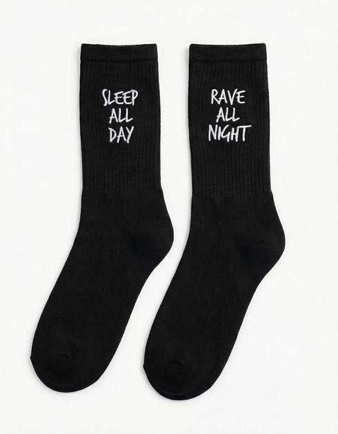 Rave All Night, Sleep All Day - bestickte Socken (black/white)