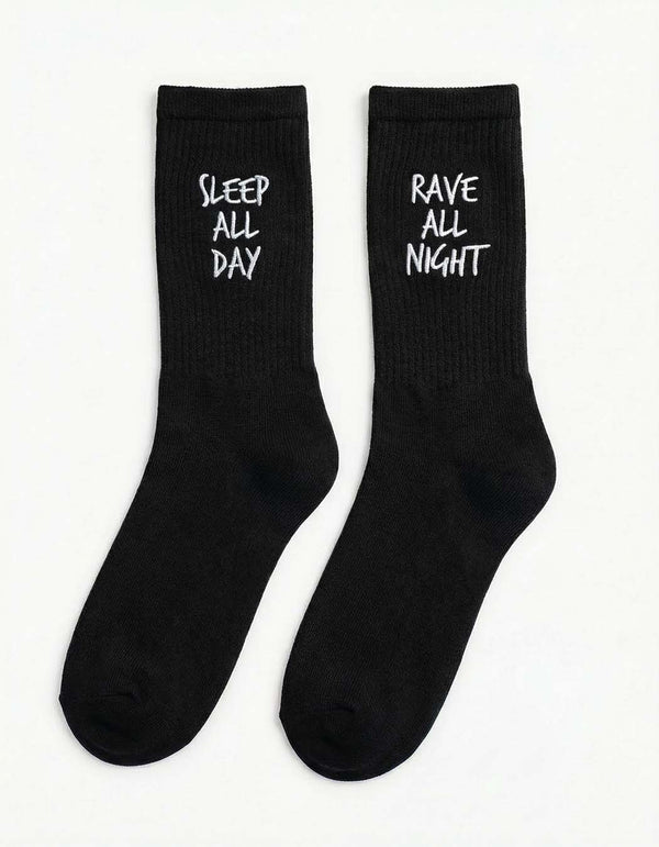 Rave All Night, Sleep All Day - bestickte Socken (black/white)