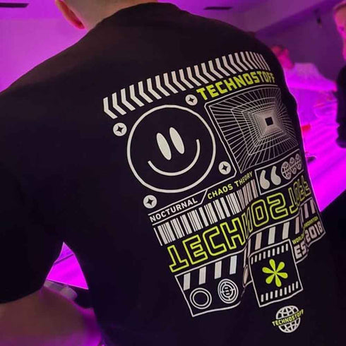 Minimalism Techno T-Shirt von Technostoff von hinten