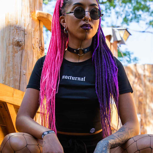 Technostoff nocturnal Crop Top für Frauen in schwarz