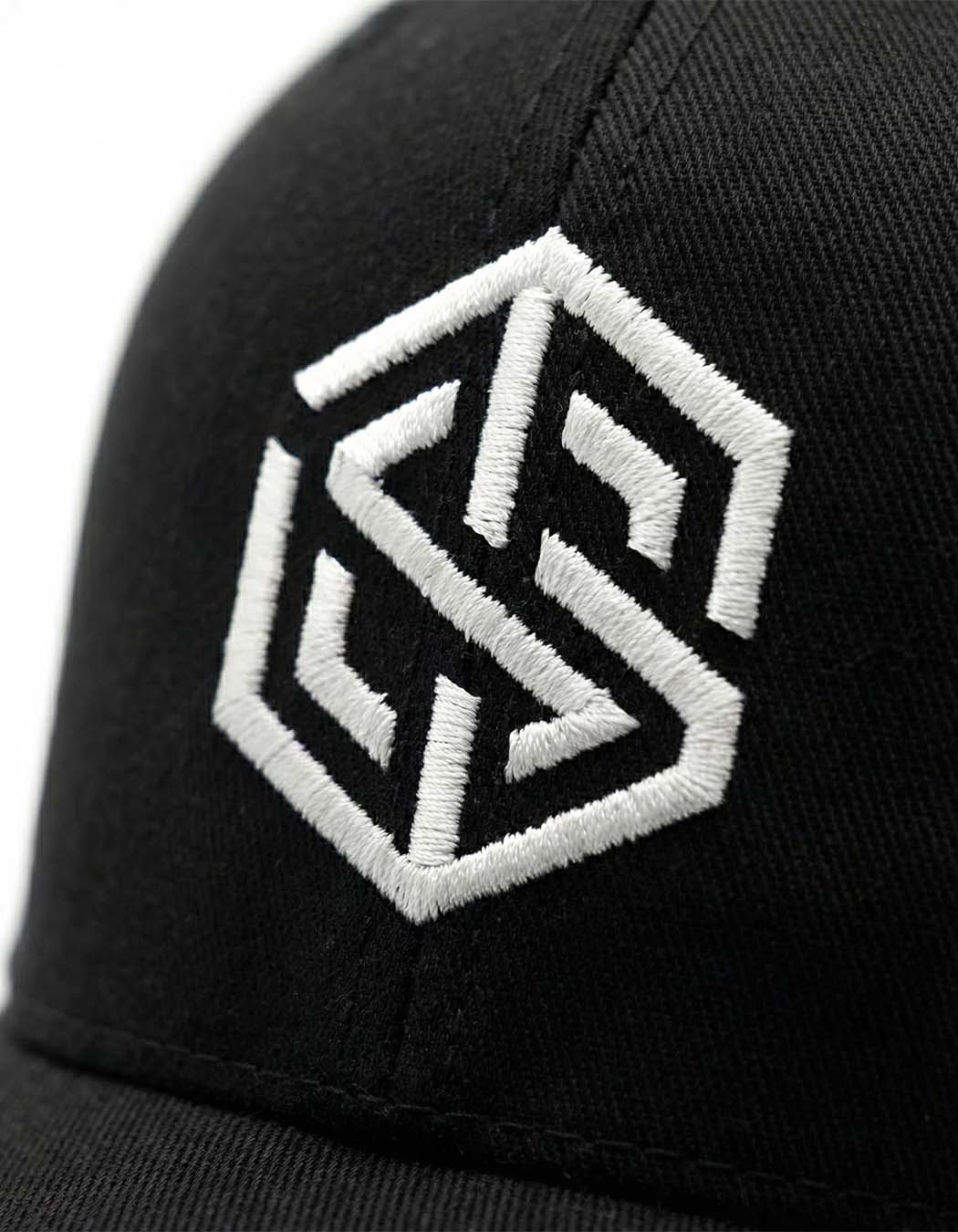 Technostoff Logo Flexfit 5-Panel Cap (black)